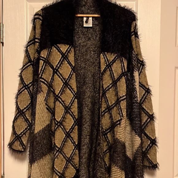 Afghan Wrap Jacket - Picture 3 of 7